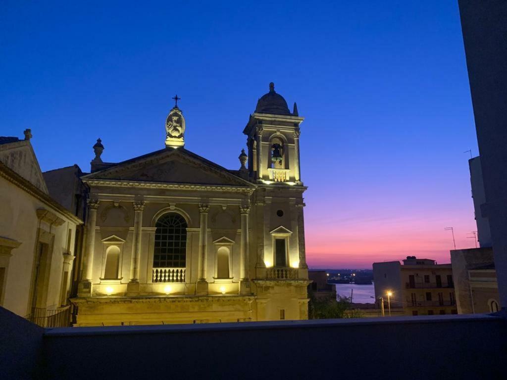 Guest House San Domenico เอากุสตา ภายนอก รูปภาพ